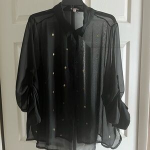 Bongo Plus Sheer Black Top Gold 2x Button Up